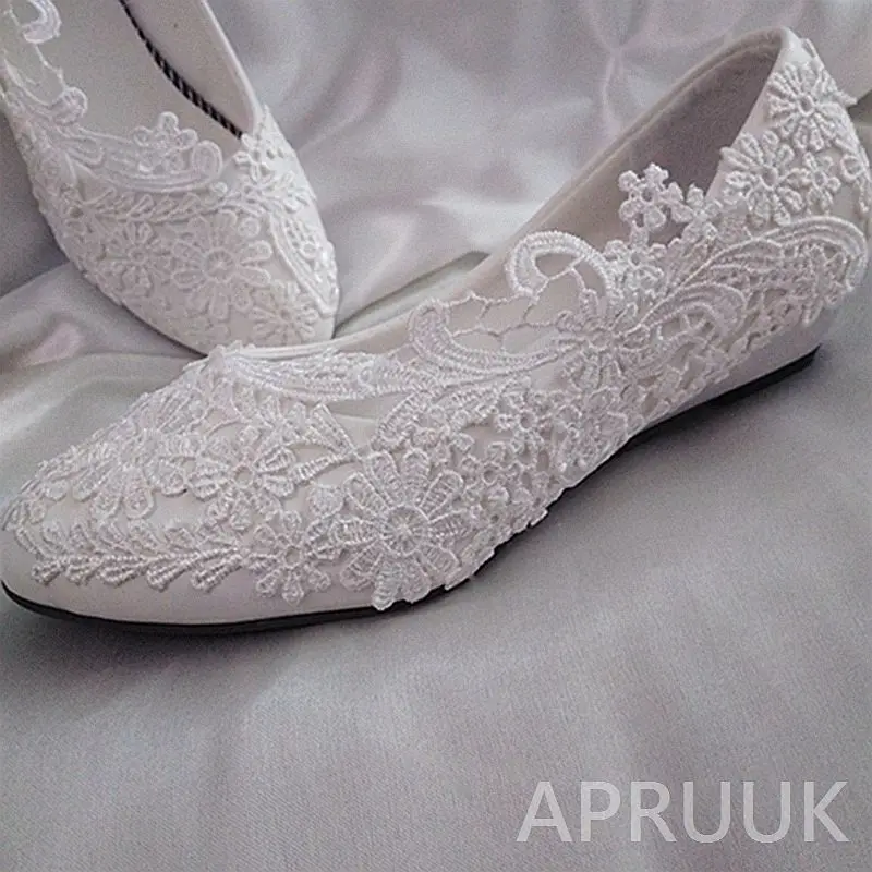 Белые кружевные свадебные туфли для невесты Женские 3 см Низкий маленькие на