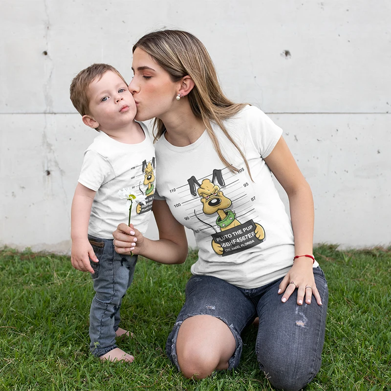 

Женская футболка с принтом Микки Мауса и его друга, модный детский топ с коротким рукавом и мультяшным рисунком, летняя семейная Одинаковая ...