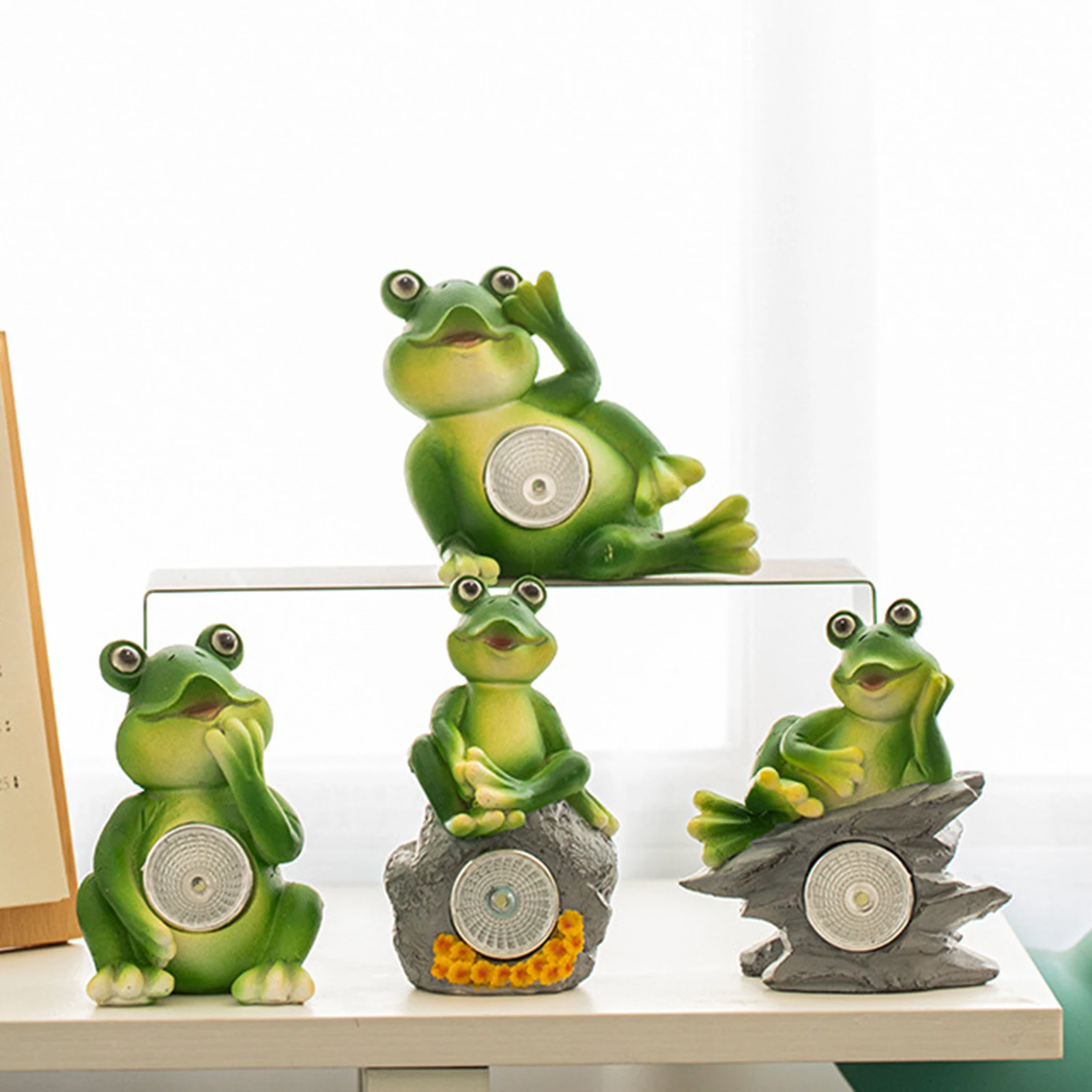 

Cute Resin Solar Power Garden Statues Frog Lights Spring Decor Deck Porch