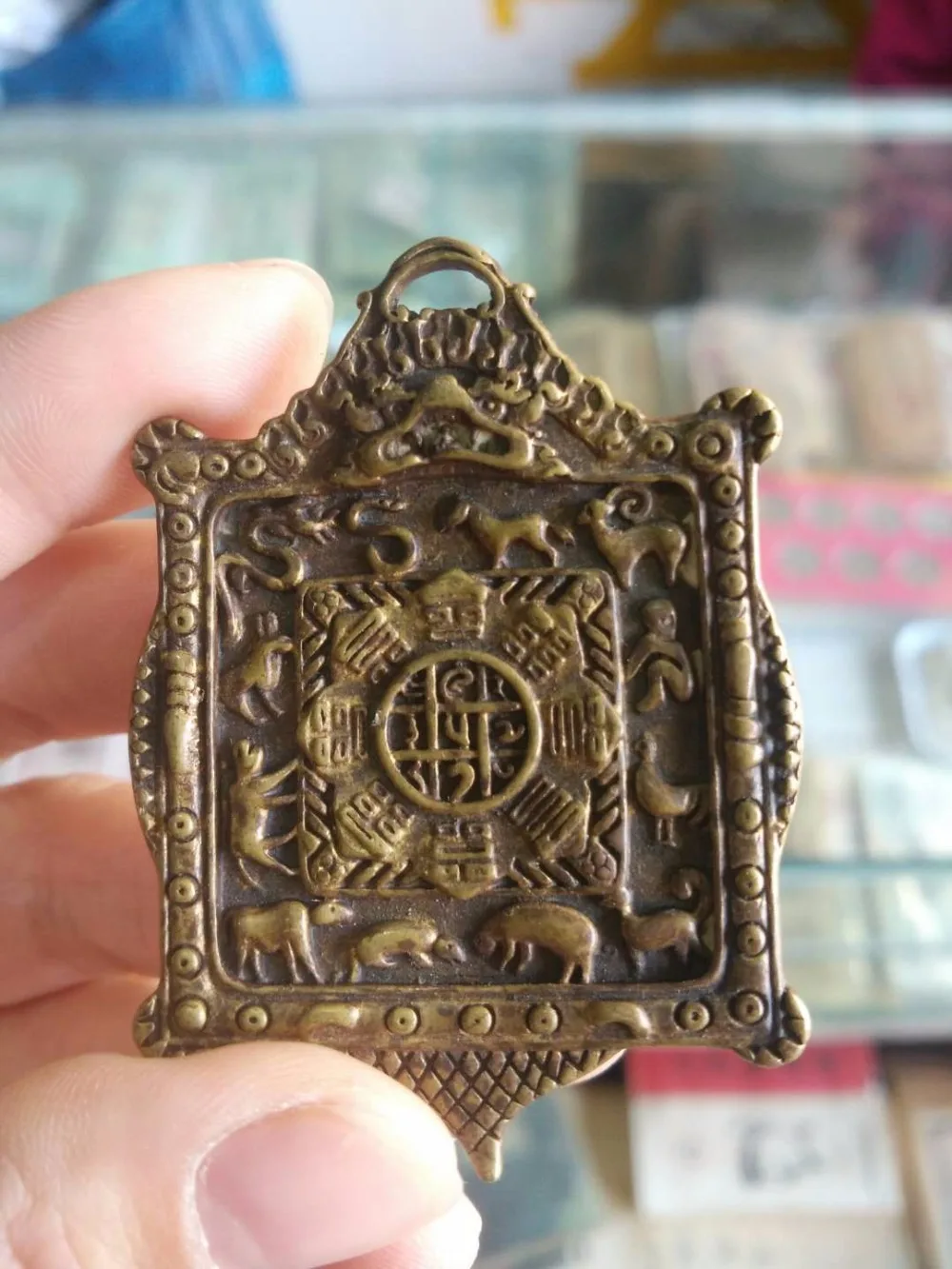 

Tallas antiguas chinas de latón, exquisitas artesanías, 12 signos del zodiaco.
