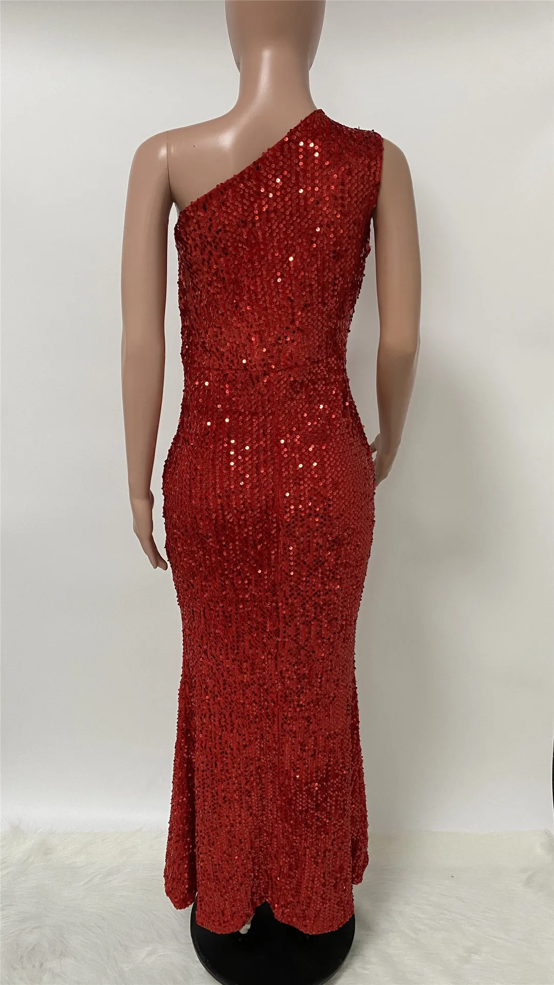 

Elegant Ladies Off Shoulder Red Sequin Dresses Woman Wedding Party Dress Sleeveless Bodycorn Sexy Floor-length Shiny Dress Robe