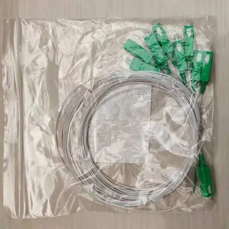 

Free Shipping 0.9mm Steel Tube Fiber Optic PLC Splitter 1x8 SC/APC Mini Blockless 1*8 SC APC Connector