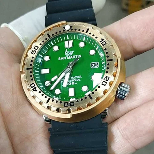 Мужские автоматические часы San Martin SBBN015, модные бронзовые часы для дайвинга, бронзовая Броня 300 м, водонепроницаемые наручные часы NH36 MOV'T - Цвет: green steel buckle