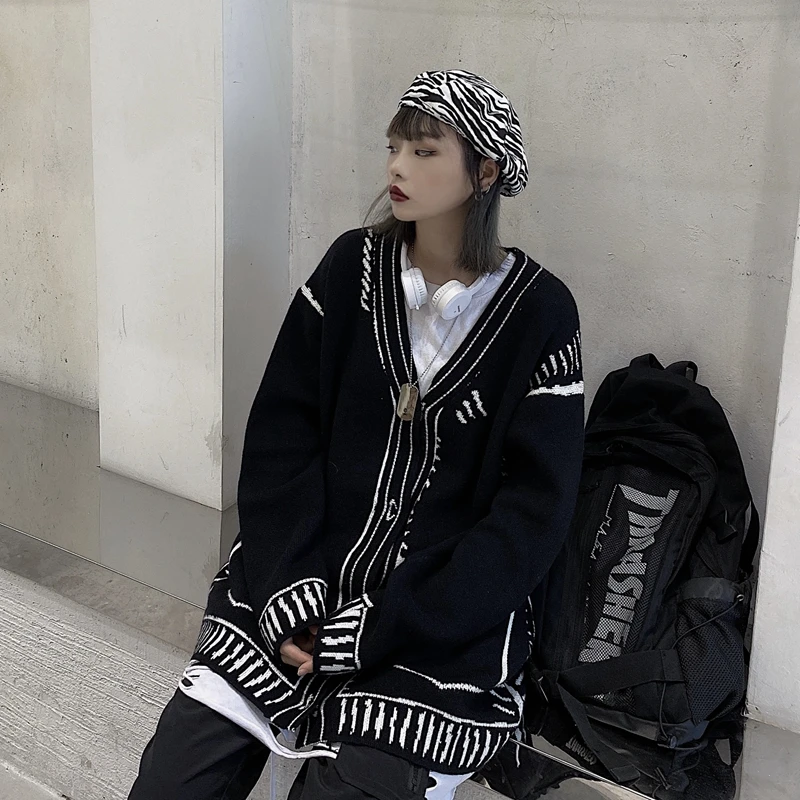 

Harajpoo Women Sweaters 2021 Spring Autumn Korean INS Fashion Harajuku Graffiti V-Neck Long Sleeve Hong Kong Style Knit Cardigan