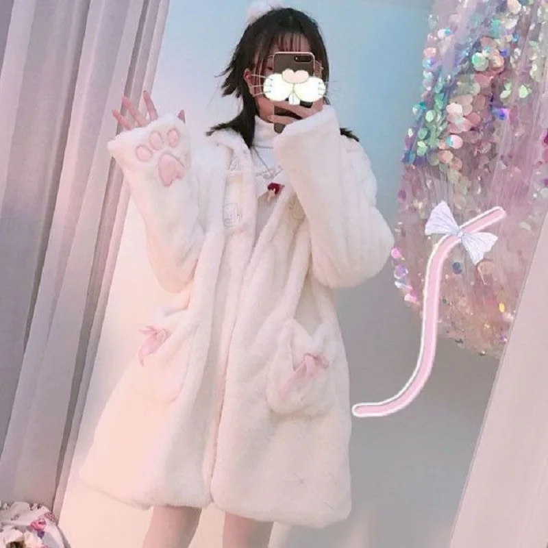Женская зимняя куртка на флисовой подкладке с кошачьими ушками | одежда