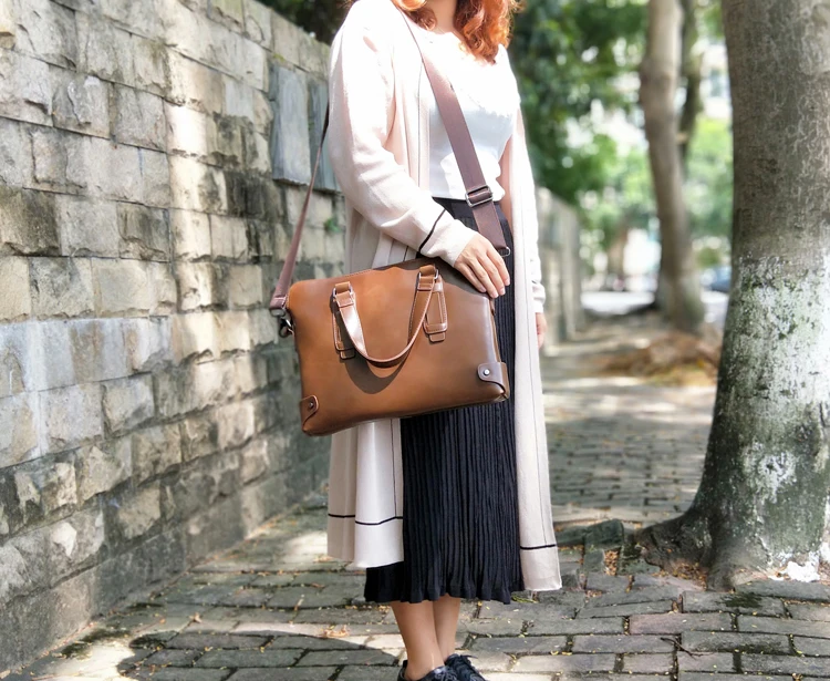 Vintage Fashion Women Handbags Casual Shoulder Messenger Bags Cool Unique Brand Design A4 Women Bag