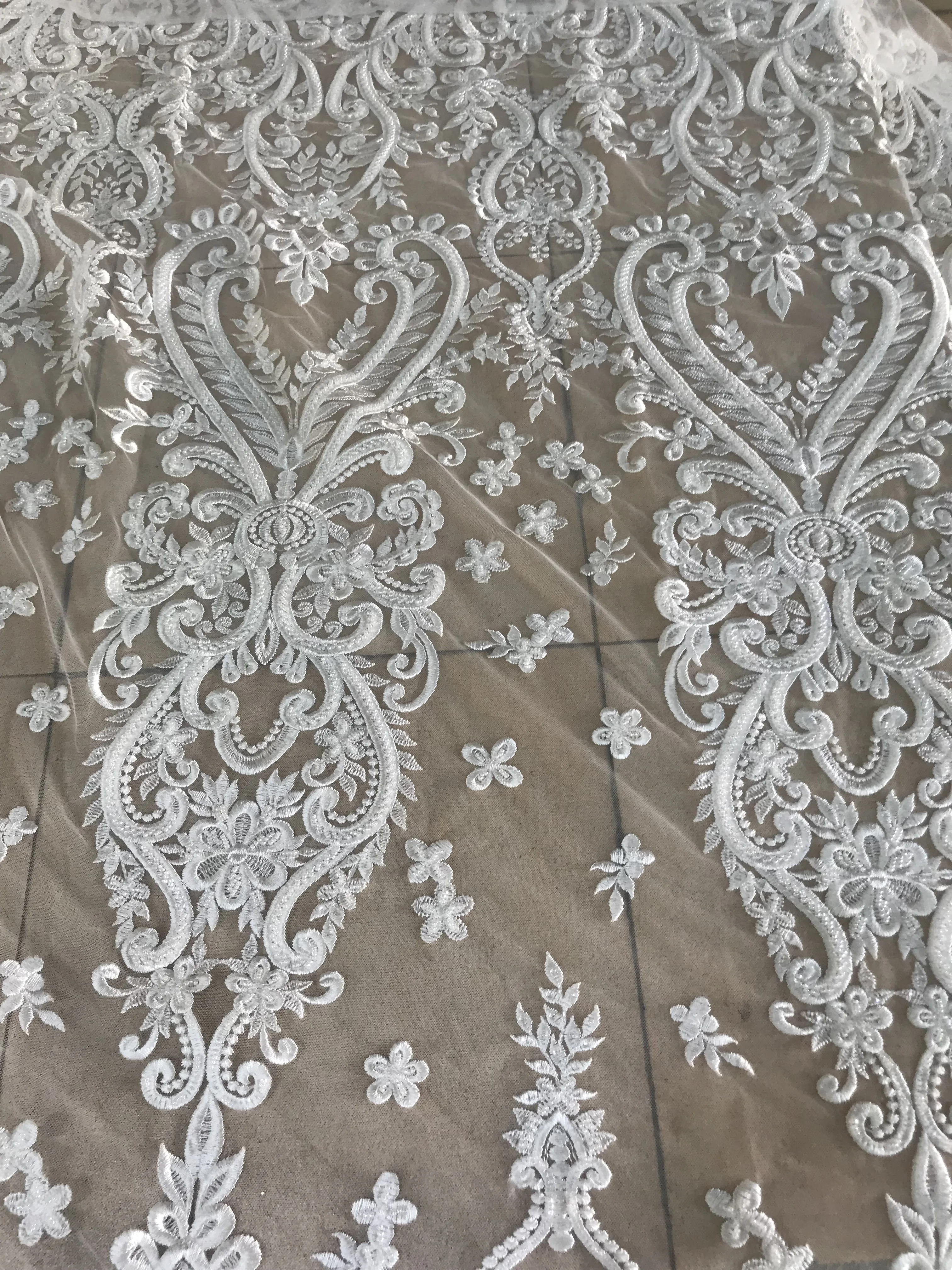 

beaded Lace Fabric African Lace Fabric ZH-766810 High Quality embroidered lace for Party