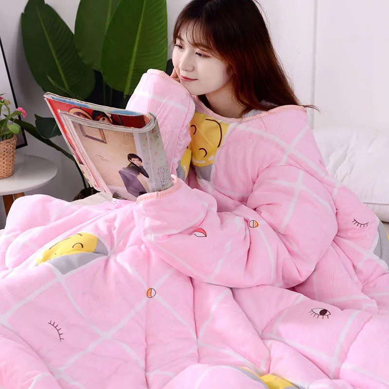 

Multifunction Lazy Quilt with Sleeves Winter Warm Thickened Washed Quilt Blanket FBS889