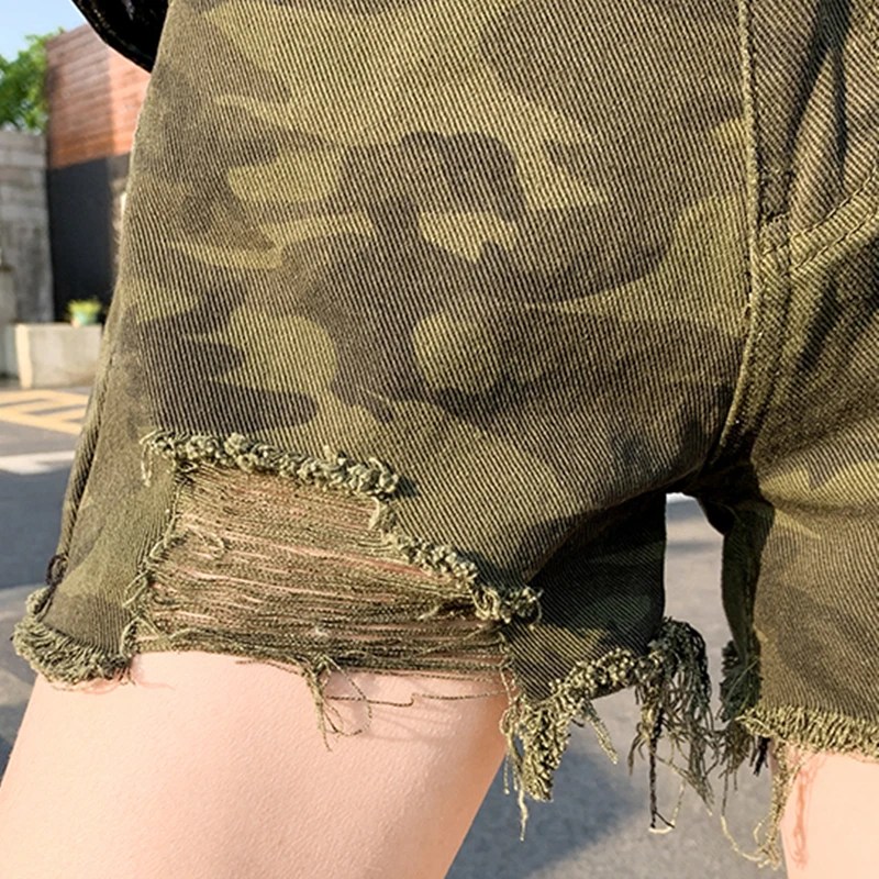 

High Street Women's Summer Camouflage Sexy Denim Shorts High Waist Cotton Fashion Slim Fit Wide Leg Casual Hole Short Hot Pants