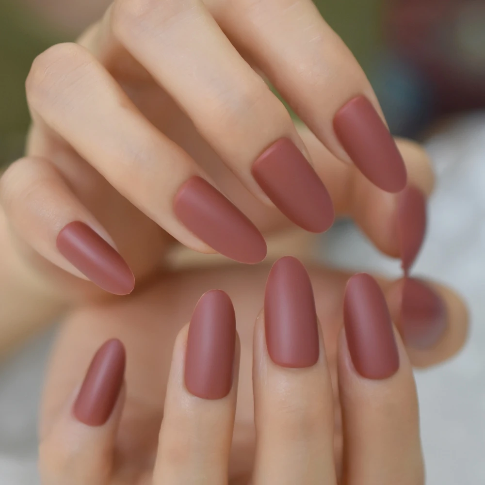 Красные матовые накладные ногти Jujube средней длины Овальный Маникюр