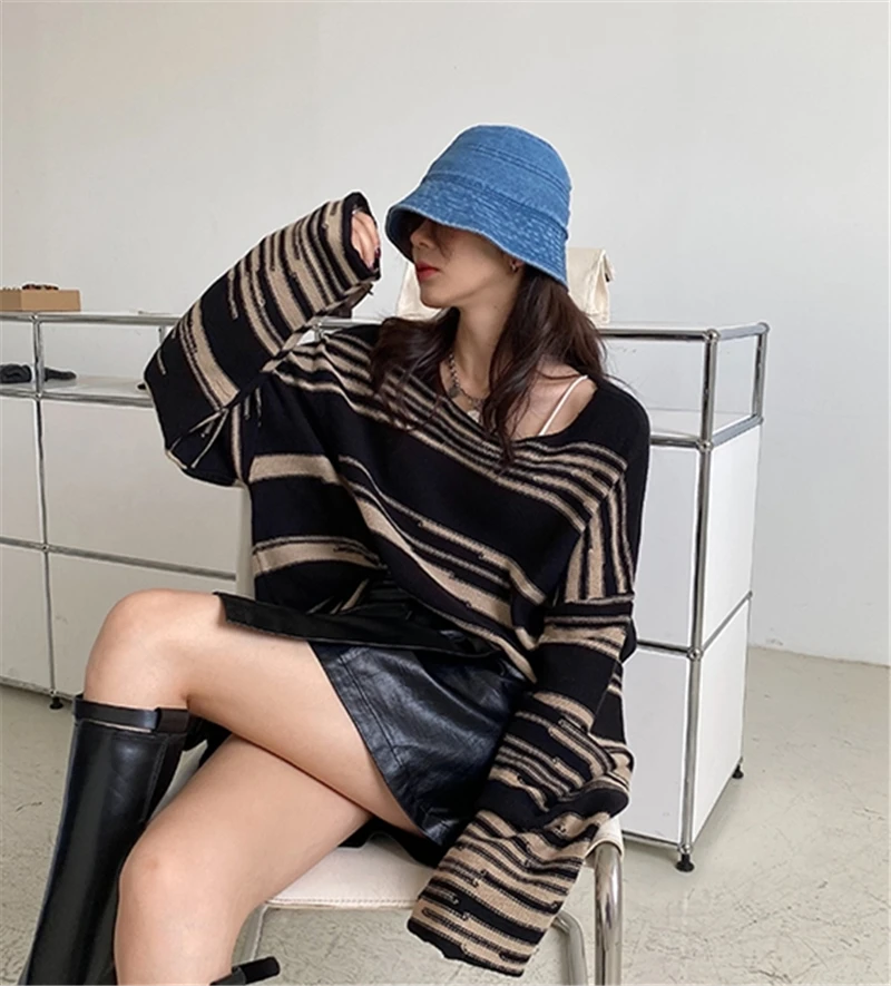 LMQ NEW Women Punk Gothic Striped Long Sleeve Loose Patchwork Sweater Hip Hop Retro Oversize Pullover Casual Knitted Jumpers images - 6