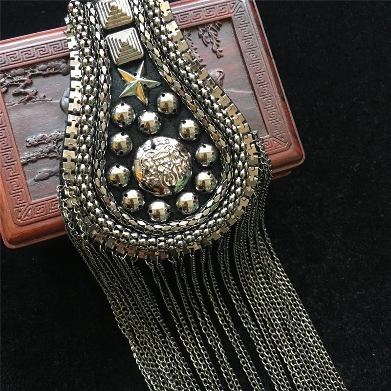 Z A price for 2 pcs Ручная работа A99 epaulette ювелирные изделия кисточкой большое плечо брошь погоны/погоны Шипы/escapulario Блейзер аксессуары/булавка - Цвет: Z A price for 2 pcs