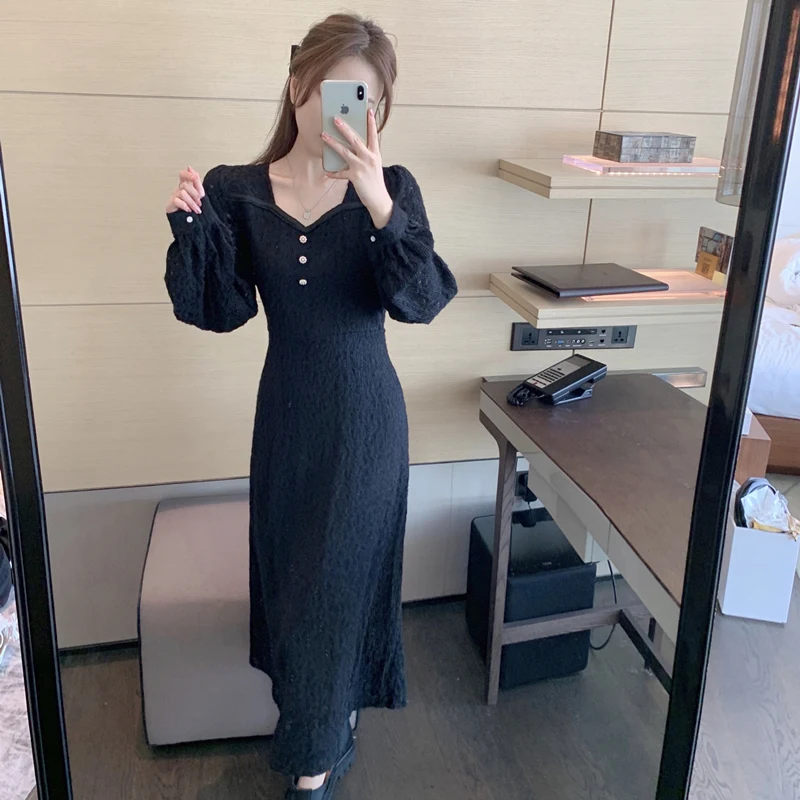 

FINEWORDS Korean Kawaii White Lace Spring Dress Elegant Party Dresses Cute Square Collar Long Dress Lolita robe femme hiver 2021