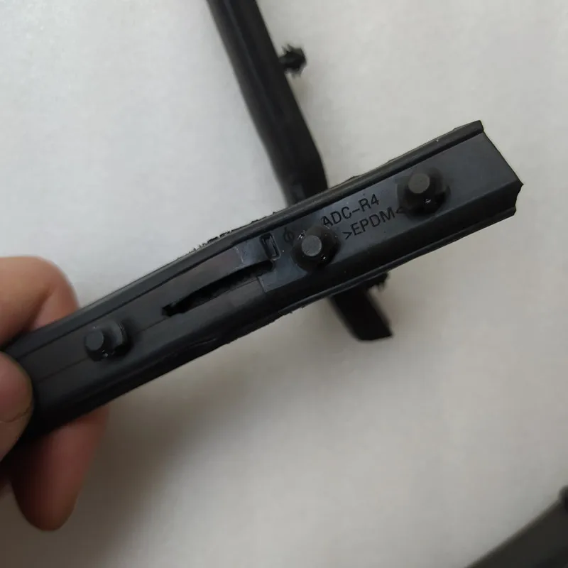 Резиновая уплотнительная лента для переднего бампера 2017-2018 Elantra Sedan 86357F2000 86357-F2000 -