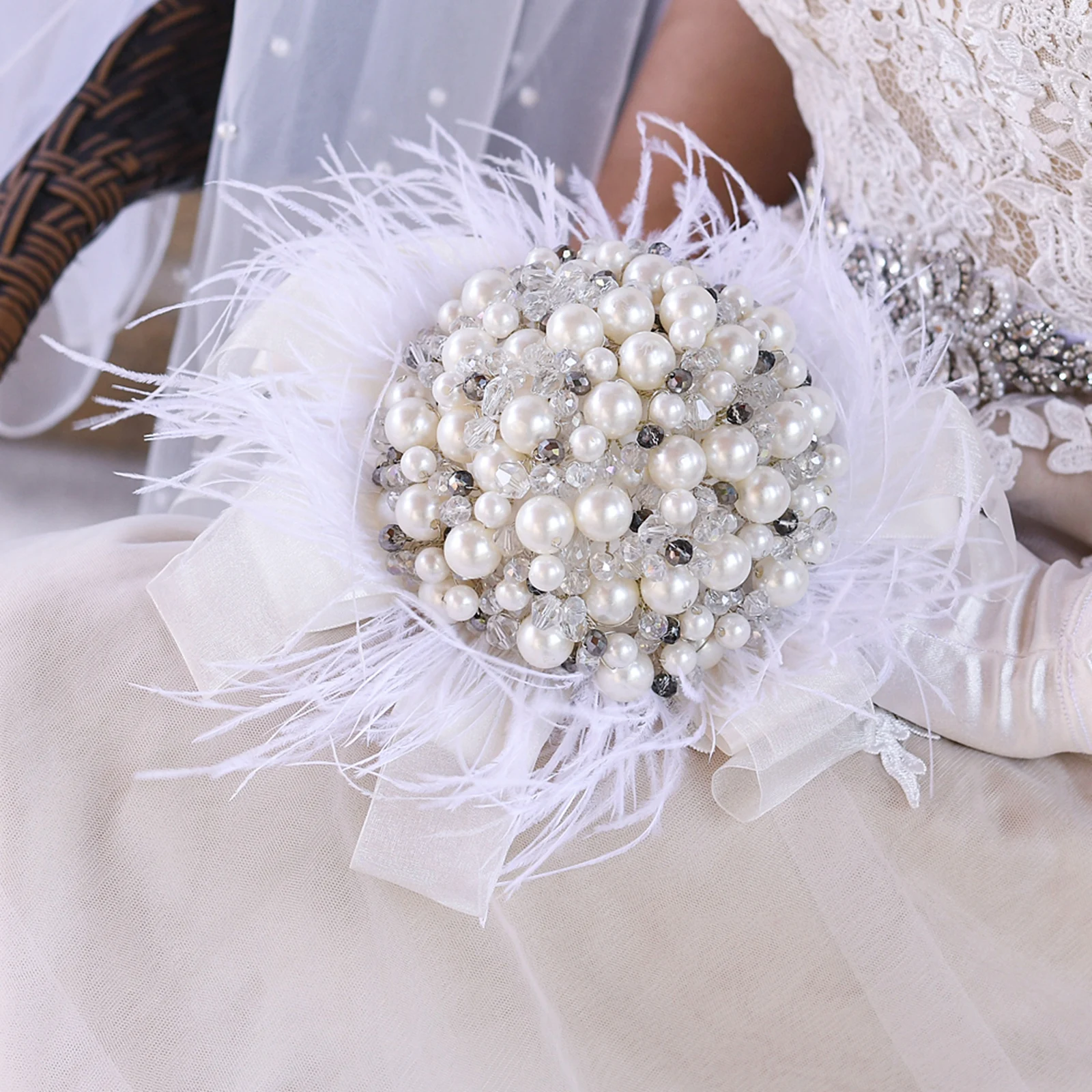 

Pearl Wedding Bouquet Luxury Vintage Flower Bridal Bouquet Sparkle Beaded Pearl Bouquet Wedding Accessories for Bride Bridesmaid