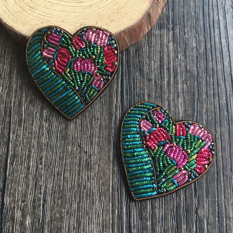 

High quality hand-stitched the new heart rose atmospheric simple DIY free shipping Indian silk flower brooch plant