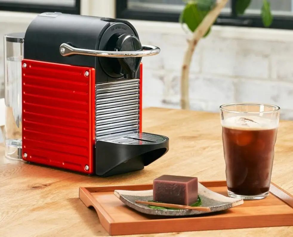 Кофемашина Nespresso C61 для дома и офиса 0 7 л 19 бар 220-230-240 В | Бытовая техника