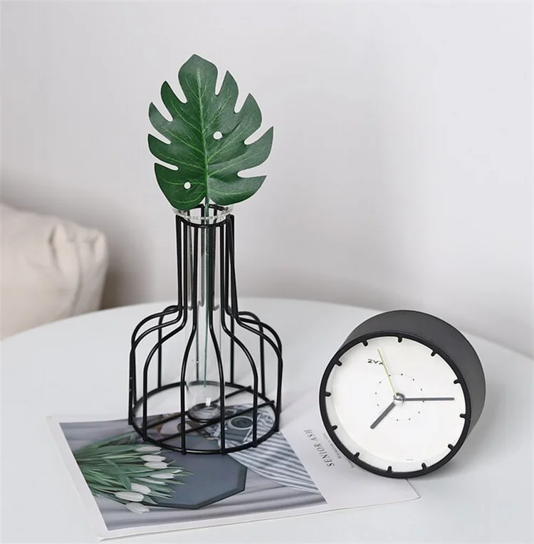 

Home Decor Art Iron Flowers Vase Metal Plant Holder Modern Solid Nordic Styles Iron Vase Home Art Garden Decor