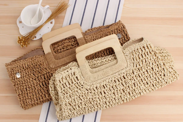 

Retro Hand-woven Bag Large-capacity Portable Hollow Straw Bag Seaside Vacation Beach Bag Wholesale Handbags Women