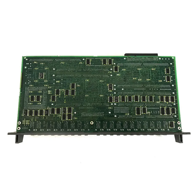 Используемом состоянии Fanuc карты A16B-3200-0210 для станка с ЧПУ Системы контроллер