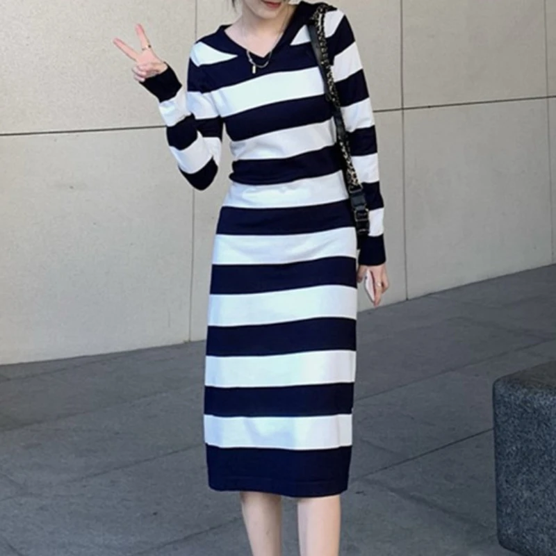 

Women's Autumn Fashion Stripe Sailor Collar Knitted Dress Elegant Long Sleeve Straight Midi Vestidos Femme Outerwear Maxi Robe