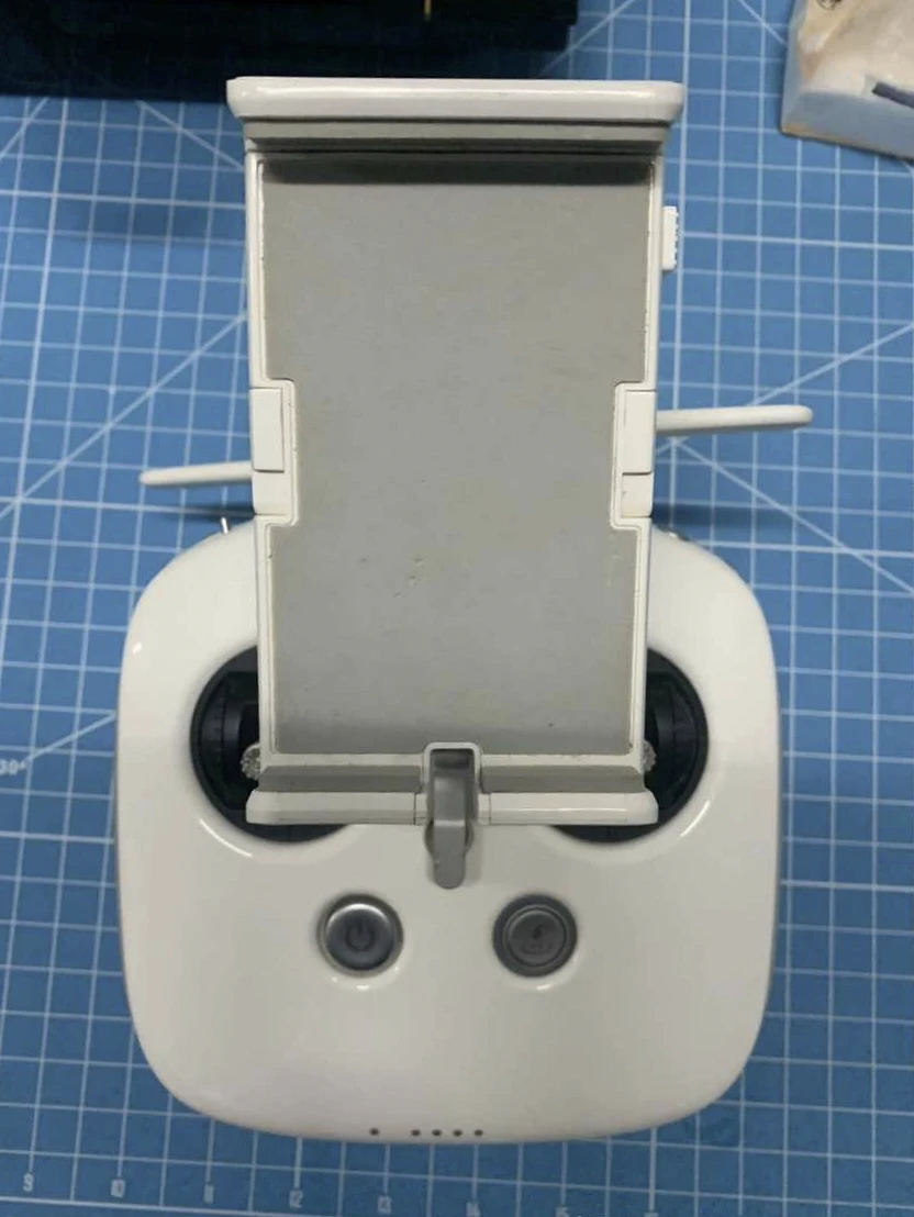 Segunda mão phantom4 pro controle remoto (usado mas funciona bem)