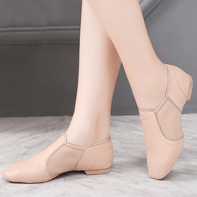 

Балетки из натуральной коровьей кожи для женщин и мужчин, эластичные дышащие кроссовки для джазовых танцев, детская обувь для латиноамерик...