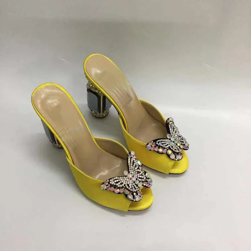 

Туфли женские атласные на высоком каблуке 10 см с открытым носком