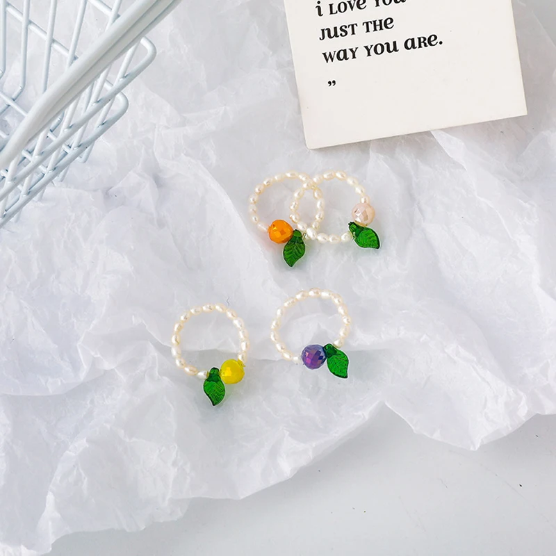

New Freshwater Pearl Ring Elasticity Adjustable Green Leaf Crystal Apple Pearl Beaded Ring For Women Charm Ring Cute Jewellery