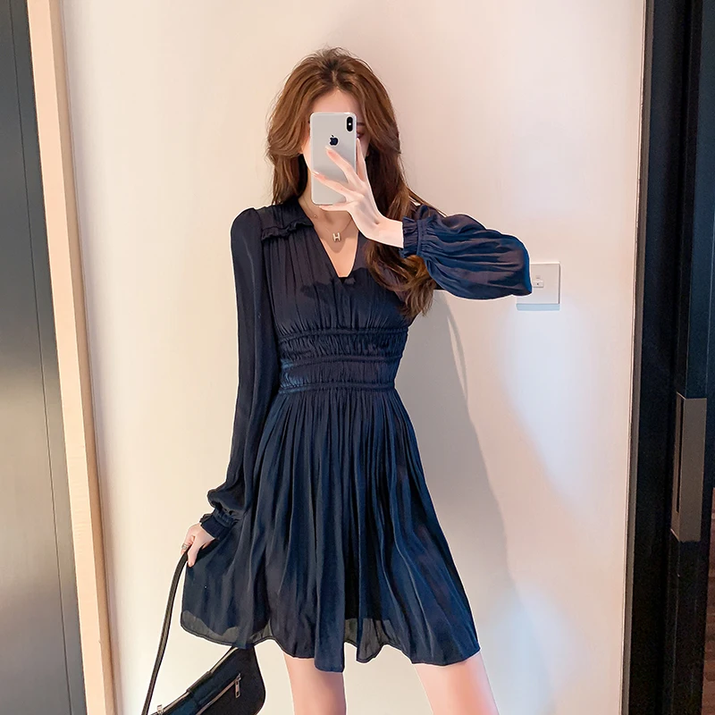 

Женские платья МАЗ