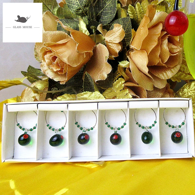 

6pcs Xmas Wine Glass Charms Rings Glass olive ornament Goblet Drinking Markers Pendant Wire Hoops Table Party Favors Supplies