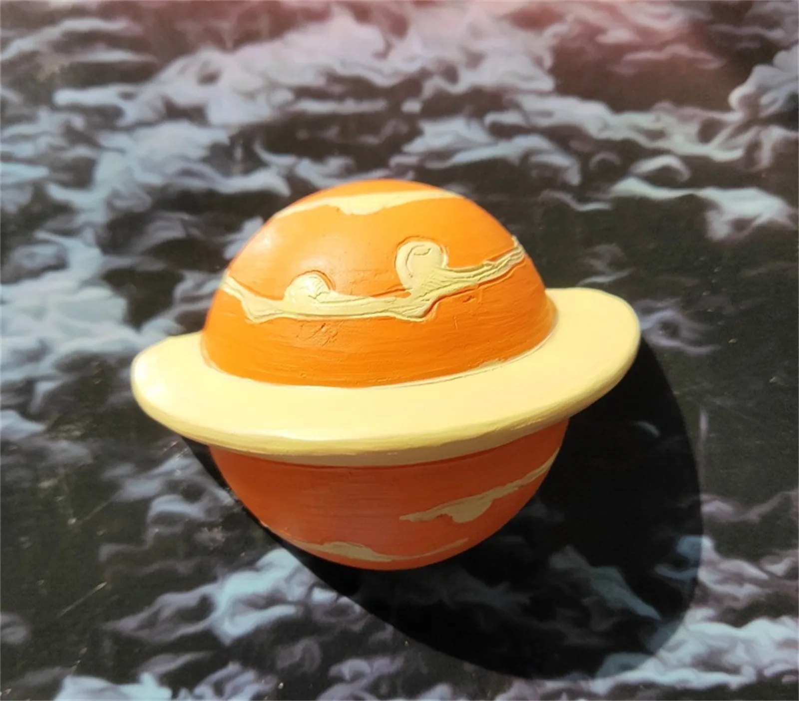 Наклейка на холодильник серии счастливая планета Космический астронавт