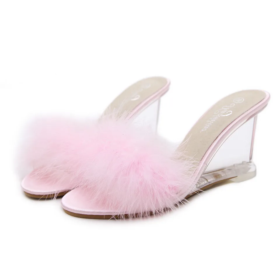 

Женские шлепанцы, обувь с мехом, летние женские сандалии на высокой танкетке, прозрачные мюли со стразами, брендовая Свадебная обувь