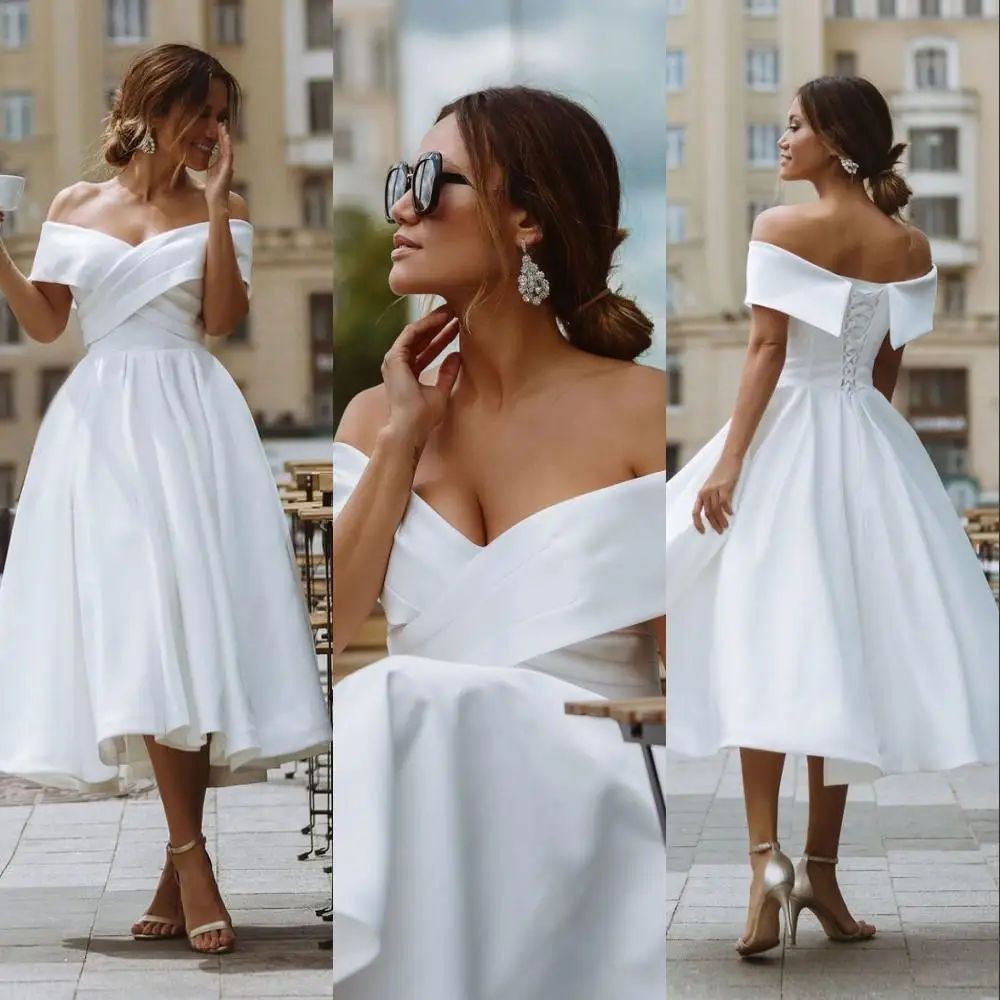 

Cheap Simple Bohemian Beach A Line Short Wedding Dresses Off Shoulder Satin Knee Length Plus Size Wedding Dress Bridal Gowns