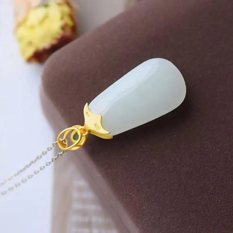 

New Inlaid Hetian Jade Lucky Pendant Necklace Pendant Jasper Inlaid Simple Fashion Gilding Craft necklaces for women