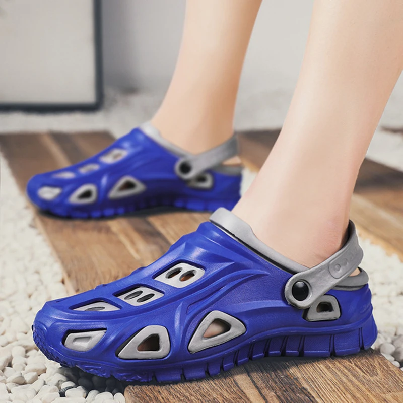 Summer Men Casual Sandals Outdoor Women Beach Shoes Fashion Indoor Slippers High Quality EVA Lazy Hole Shoes 39-44