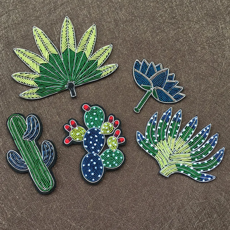 

Handcraft Embroidery Cactus Pattern Indian Silk Wire Embroidery DIY Cute Funny Badge Cc Brooch Enamel Pin