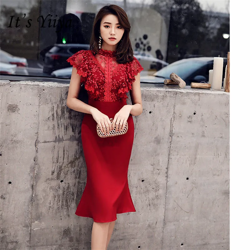 Женское коктейльное платье It's YiiYa бордовое кружевное до колена с цветочным