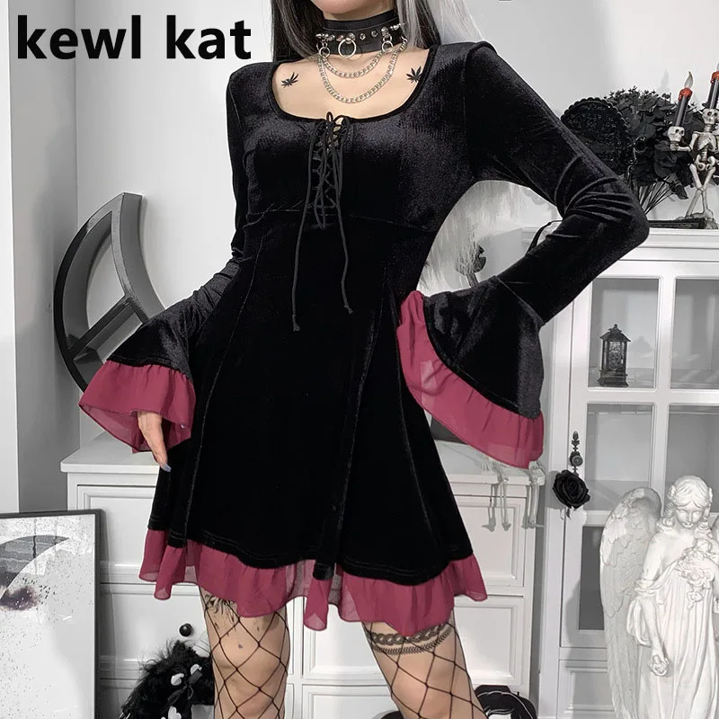 

Gothic Style Black Dress Women Flared Sleeves Dress Elegant Vintage Velvet Stitching Mini Dress High Waist Ladies Party Dresses