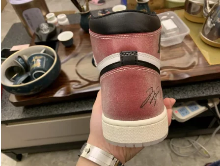 

Trophy Room x Basketball shoes