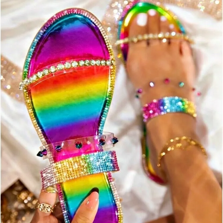 

Summer Women Trend Fashion Slippers Multi Rivet Shiny Crystal Flat Heel Transparent PVC Outdoor Sexy Ladies Slides Female Shoes