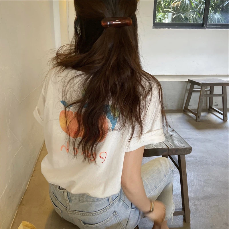 Женская футболка с мультяшным принтом разноцветная коротким рукавом и