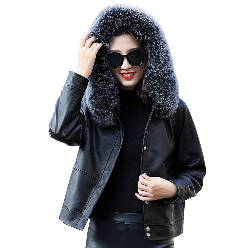 Пуховик женский из натуральной кожи с воротником лисьего меха | Женская одежда