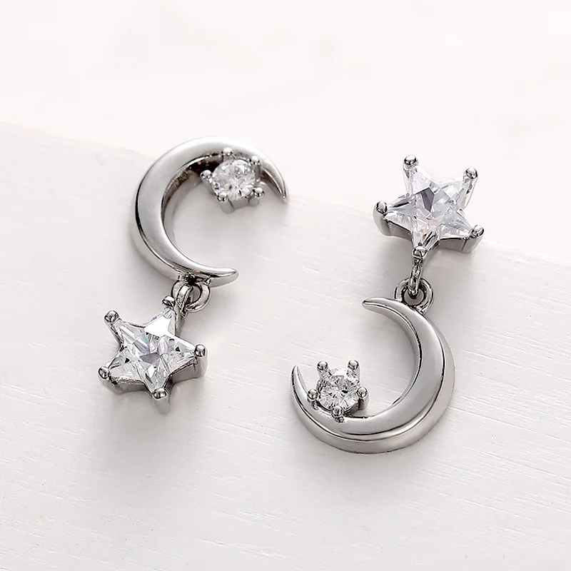 

Fashion Asymmetrical Moon Star Earrings Romantic Bride Wedding Pendant Earrings All-match Personalized Jewelry