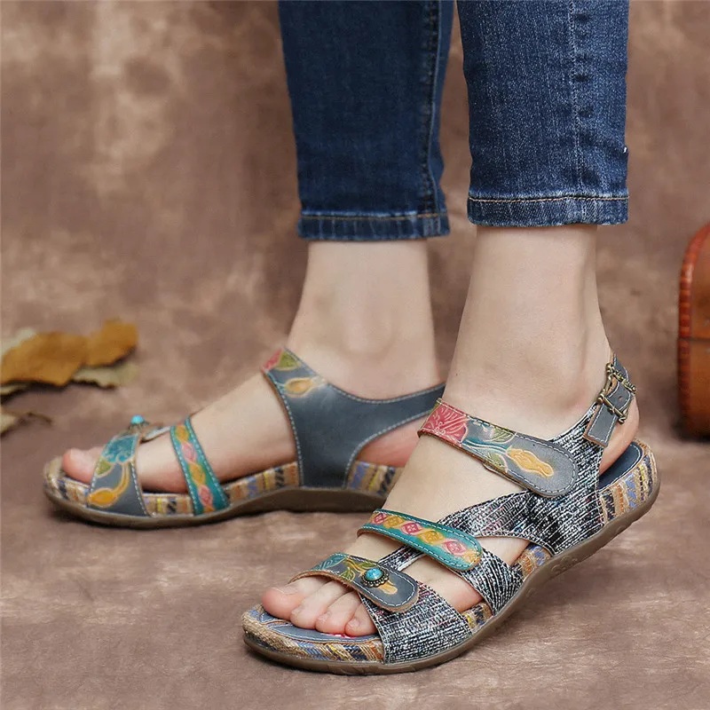 

SOCOFY Women Ethnic Style Sandals Buckle Beaded Floral Splicing Casual Outdoor Beach Flat Sandals Leather Knitted Shoes 2020