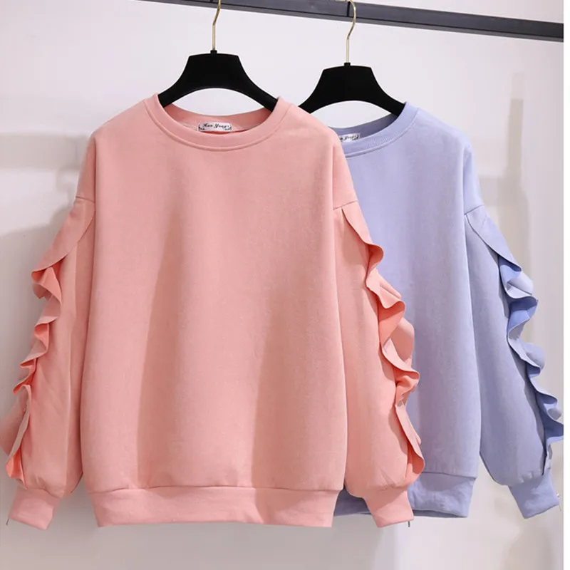 Женский брючный костюм на молнии с оборками и длинным рукавом |