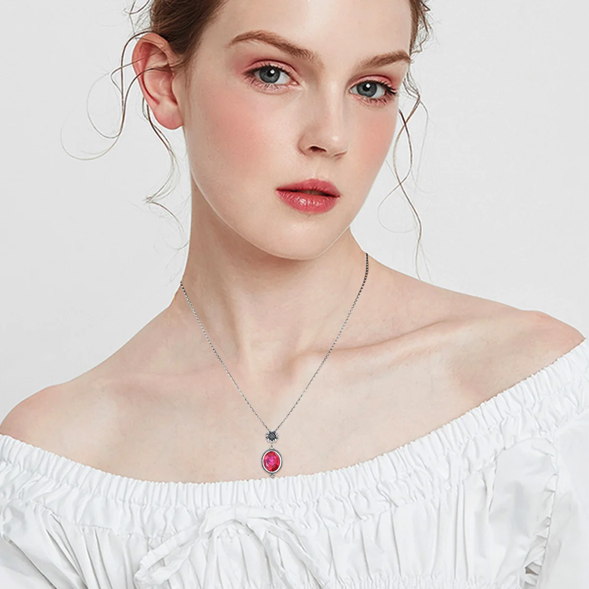 

Silver Chakra Silver 925 Jewelry Necklace Pendant For Women Oval Ruby Crystal Pendant Fine Jewelry Box Charm Wholesale No Chain