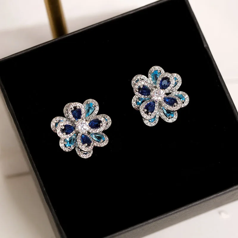 New Fashion Three-dimensional Flower Stud Earrings For Women 2022 hot Shining Crystal Zirconia Stud Earring Brand Jewellery