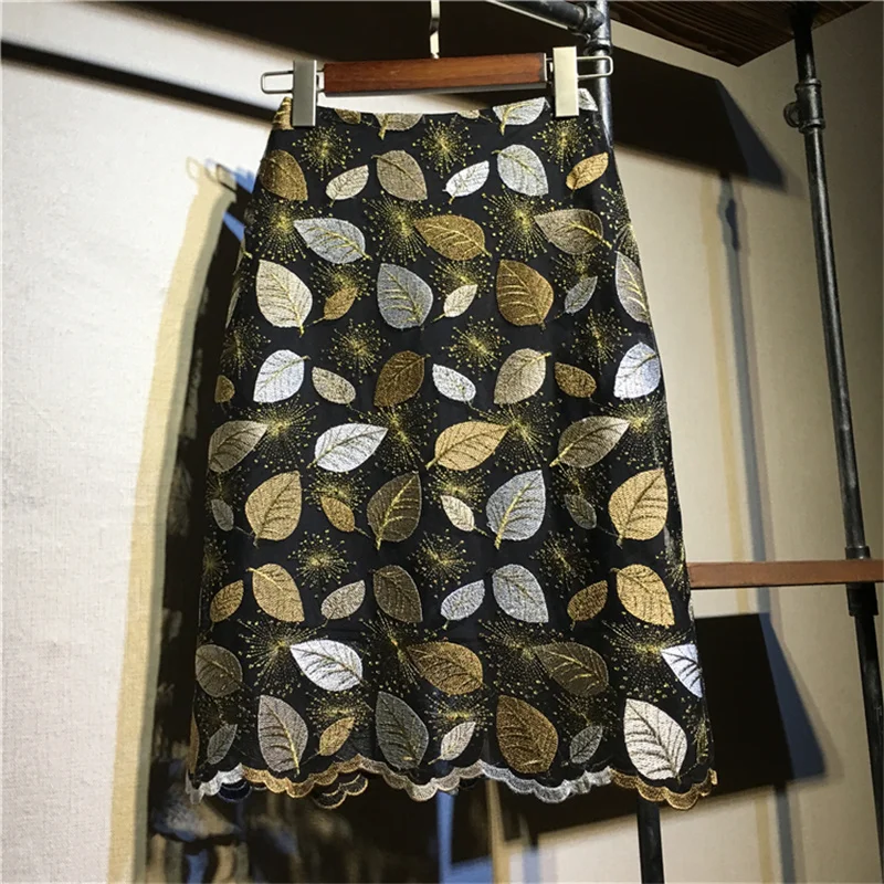 Юбка карандаш Женская кружевная Элегантная короткая ажурная одежда с цветочной