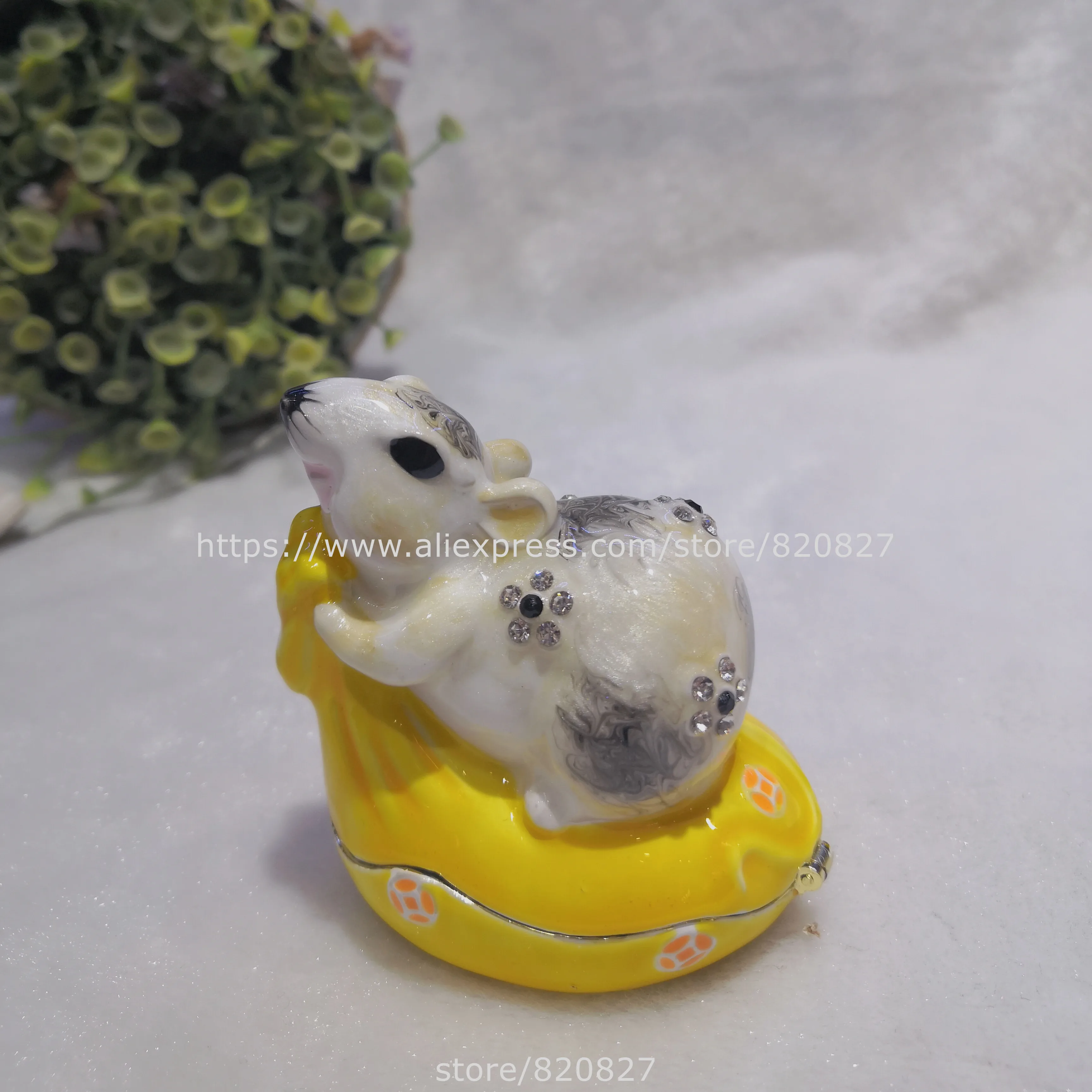 2020 New Designs Mouse Pewter Bejeweled Hinged Miniature TrinketBox Bejeweled Mouse Trinket Box Luxury Gifts